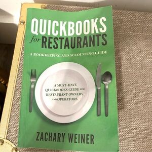 QuickBooks for Restaurants Book - Green Cover